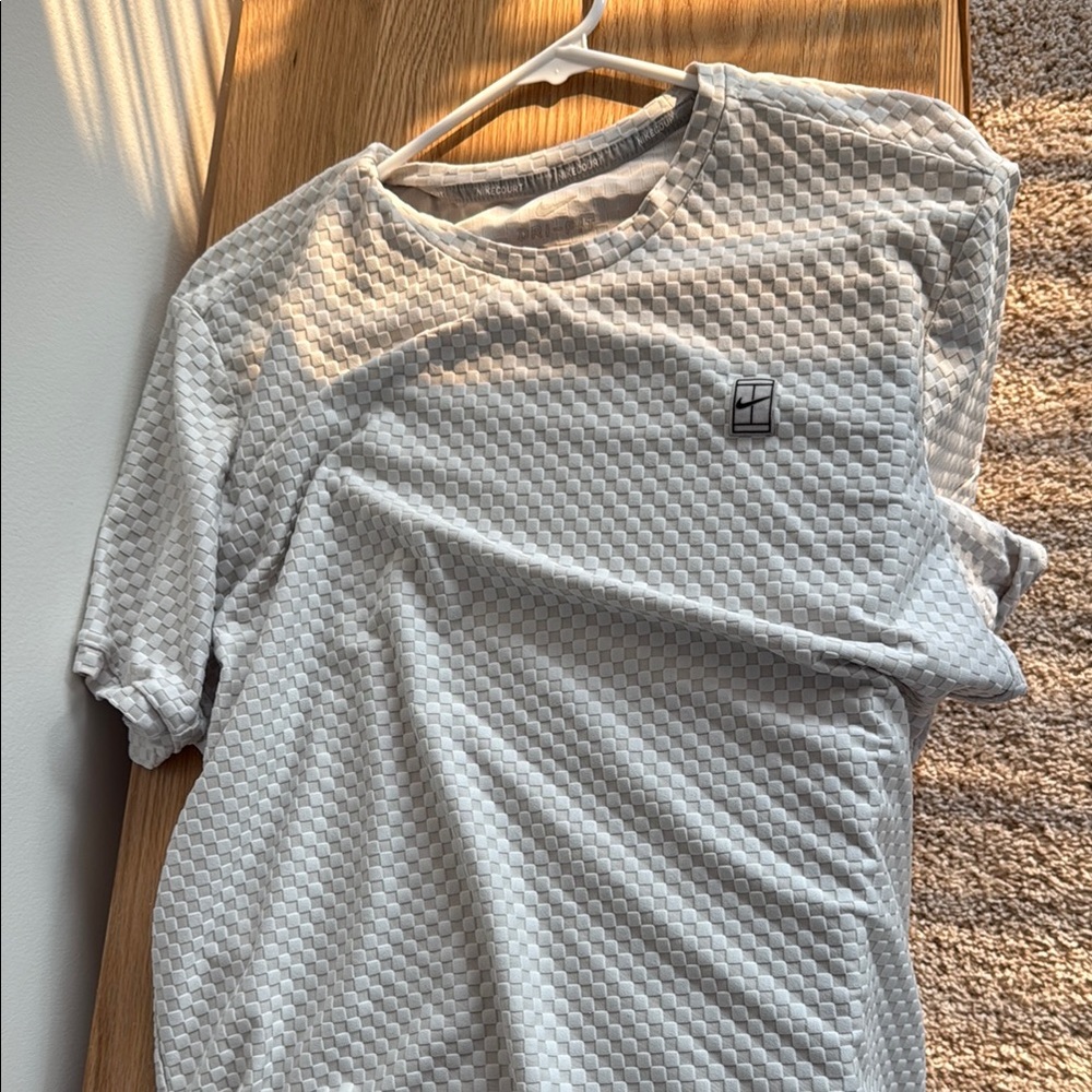 Men's White Textured T-Shirt